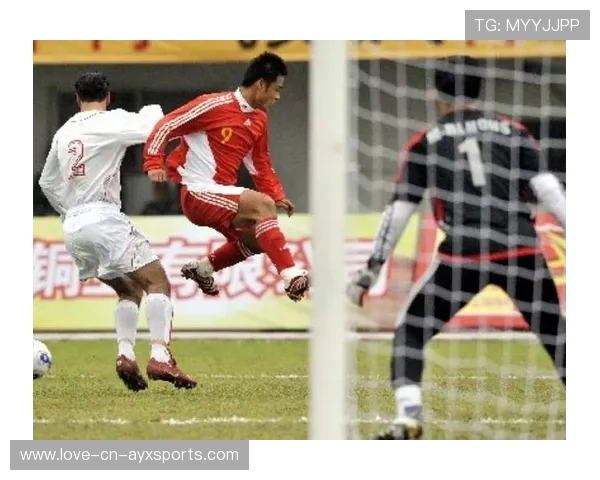 国足神秘受伤,曼城俱乐部医生紧急介入 国足神秘受伤,曼城俱乐部医生紧急介入