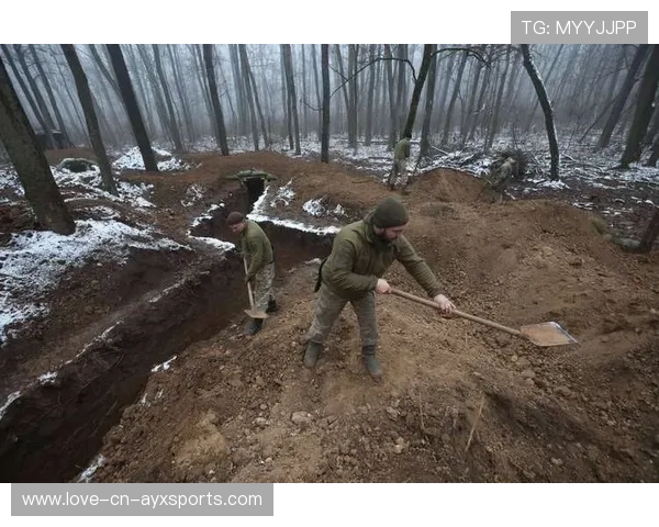 塞维利亚通过中路渗透获得最佳机会，成功扭转战局
