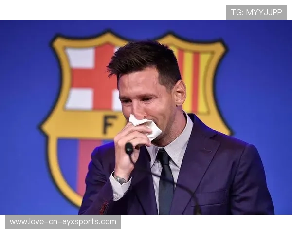 梅西低调出席乡村学校开学典礼，镜头记录暖场