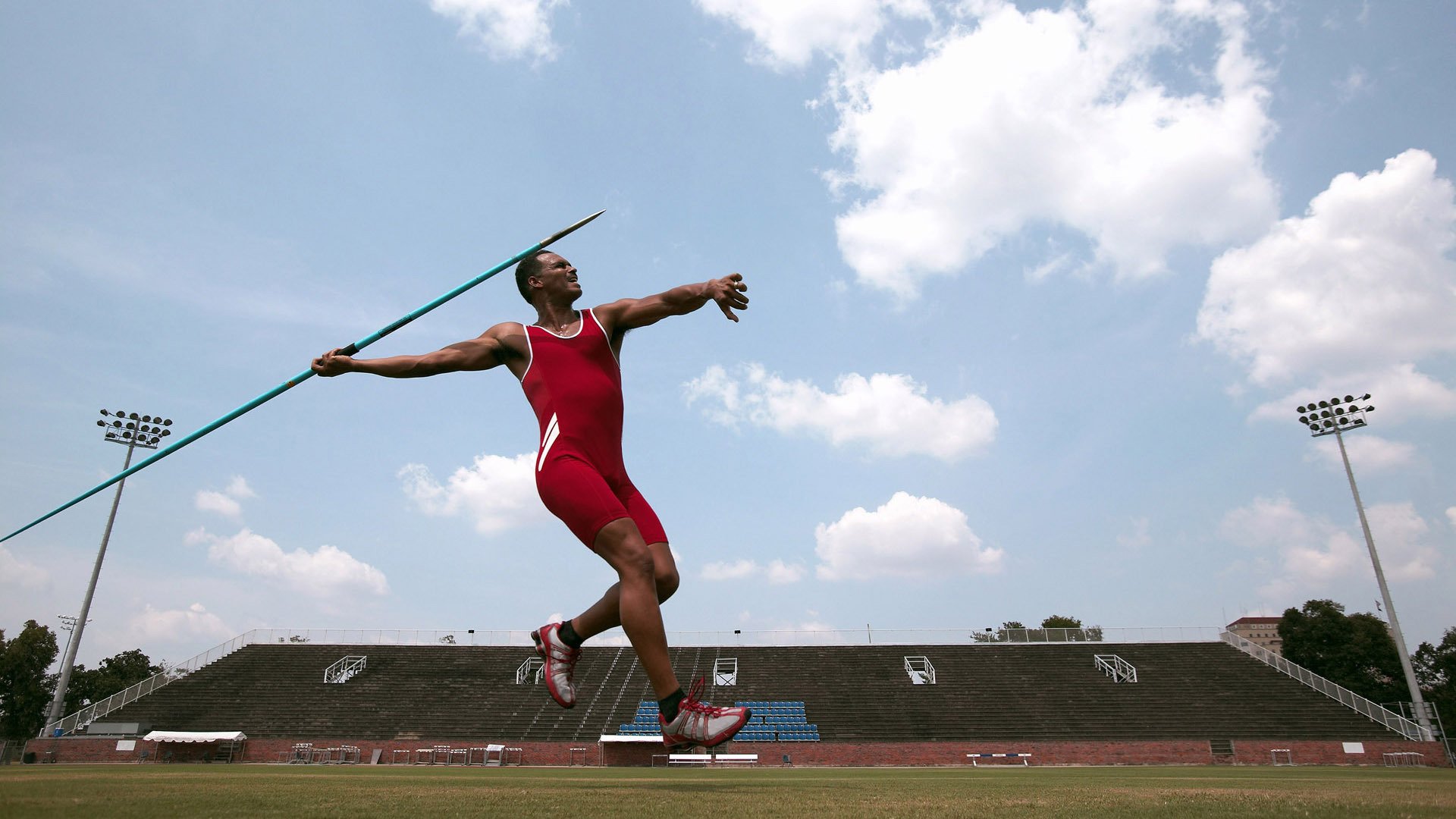 体育赛事今日热点