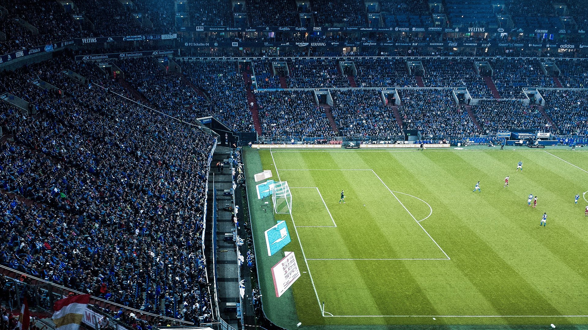 足球巨星再次震撼赛场